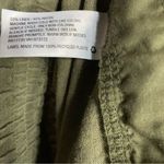 Universal Threads Olive Green Linen Shorts Universal Thread Photo 3