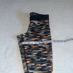 Nike  Dri-Fit‎ Crop Leggings- Size XS Photo 4