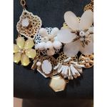 Women's Floral Statement Necklace With Gold Chain And Lobster Clasp Lock Jewelry Photo 2