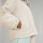 Lululemon Cinchable Fleece Zip Up Jacket White Opal Pockets Size 6? Photo 5