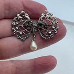 Vintage Bow & rhinestone ribbon with dangle faux pearl. Silver Photo 2