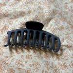 Boutique Hair Clip Photo 3