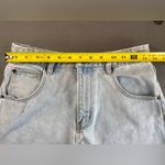 Rolla's Mirage High Rise Light Wash Jean Shorts‎ Cut Offs Fringe Size 26 Blue Photo 3