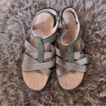 Jambu  Pink and Gray Sandals with Cushioned Footbed Photo 3