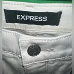 EXPRESS white jeans size 6 Long Photo 2
