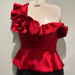 Muse Satin 3D Carnation Ruched Sweetheart neck one shoulder peplum Top NWT size0 Red Size 0 Photo 3