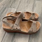 Sandals Size 8 Photo 0