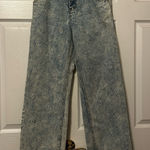 Cali 1850 Embroidered Daisy Jeans Photo 0
