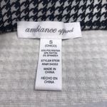 Forever 21 Black & White Houndstooth Pencil Skirt Photo 3