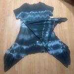 NWT boutique Women’s blue mix tie dye kimono swimsuit cover one size Size undefined Photo 1
