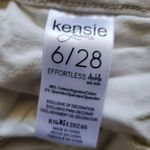 Kensie Jeans Women 6/28 Effortless Ankle Mid Rise White Stretch Comfort Corduroy Photo 3