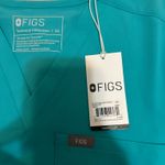 FIGS  Catarina One-Pocket Scrub Top Photo 1