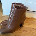 Jennifer Lopez JLO  Josey Womens Size 8.5M Cognac Block Heel Zip Ankle Booties Photo 3