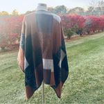 Apt. 9  Color-block Poncho Photo 10