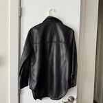 Wilfred aritzia ganna vegan leather shirt jacket Photo 4