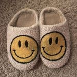 Smiley Slippers Size 8 Photo 0