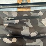 Athleta ‎ Lightning Camo 7/8 Length Tight in Supersonic Size SP Photo 6