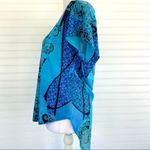 Live and let live Butterfly blouse -  Size Small Photo 1