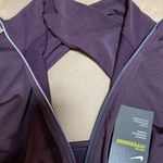 Nike Women’s  Hyperwarm Sz L Photo 2