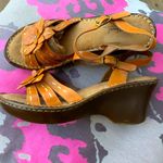 Natural Soul Pretty casual wear sandals🌸 Photo 1