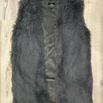 Angie  Gray Oversized Faux Fur Shaggy Open Sleeveless Jacket Vest Pockets Size S Photo 0