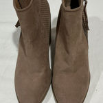 Universal Threads Woman’s Universal Thread Block Heel Faux Suede Cowboy Style Bootie Size 9.5 Tan Photo 0