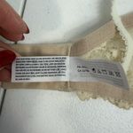  34DD Wacoal Embrace Lace Underwire Bra 65191 Beige Unlined Sheer Sexy Photo 12