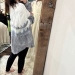 Fantastic Fawn  Women's Blue & White ombré Button-Up Top size medium oversized w Photo 2