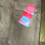 Spanx  Faux Suede Legging Large Caramel Tan NEW
Slimming Capsule Quiet Luxury Photo 2
