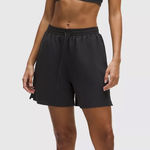 Lululemon NWT  - Pace Rival High-Rise Short 5" - $68 - Size 4 Photo 0
