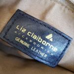 Liz Claiborne Vintage Zippered Leather Purse Clutch Cream Leather Brown … Photo 6