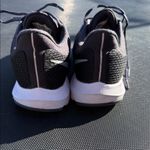 Nike Women’s Black and Grayish/slight Purplish Athletic Running shoes Size 8 Photo 4