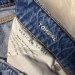 American Eagle  Tomgirl Distressed Jeans – Size 6 Regular Photo 4