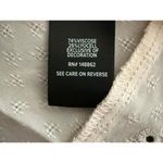 Torrid NEW  Challis Eyelet Blouse Top Size 2 2X Peplum Button Down Ivory Viscose Photo 5