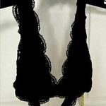 NWT black lacy bralette Size M Photo 0