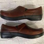 Klogs size 10 Brown Photo 0