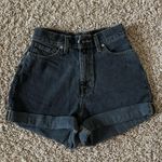 BDG High-Waisted Black Shorts Photo 0