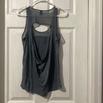 Yogalicious  Women’s Size Medium Gray Tank Top Photo 4