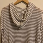 t/o Sweaters Hooded Lightweight Sweater Striped Nautical Tan Size L Photo 3