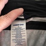 Lands' End  Mid Rise Pull On floral athletic short Size 10 Photo 2