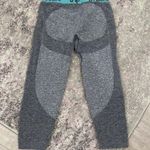 Gymshark Women’s Grey Charcoal Teal Band Flex Seamless Crop Leggings Sz S Photo 4