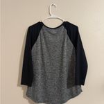 Under Armour  Women's Heathered Gray and Black Long Sleeve Tee Photo 2