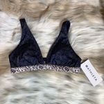 Athleta 🖤 Aqualuxe Batik Bikini Top Photo 3