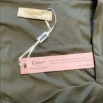 🩵 NWT 🩵 SLIMMING SQUARE NECK CAPPED SLEEVES DOUBLE LINED SOFT ARMY GREEN SZ SM Photo 4