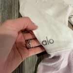 Alo Yoga Leggings Photo 3