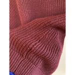 89th and Madison  maroon sweater. Sz. S Photo 6