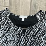Dressbarn Black and White Ruched Short Sleeve Blouse Size L Photo 2