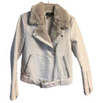 Forever 21  Faux Leather/ Fur Collar Crop Jacket Sz M Gray Photo 0