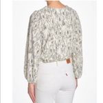 ASTR 💛 the label Black & White Floral Crop Top Sz L Photo 1