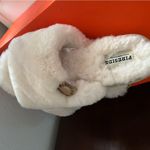 Dearfoams Cream Plush Indoor Slippers with Pom-Pom Fireside size 8 Photo 2